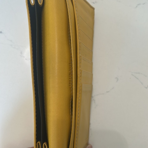 Gucci Yellow Leather Wallet with Monogram Design - Picture 8 of 8
